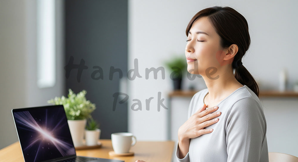 フリー素材 無料 写真|深呼吸で気持ちを整える日本人女性のメンタルケアシーン 背景素材