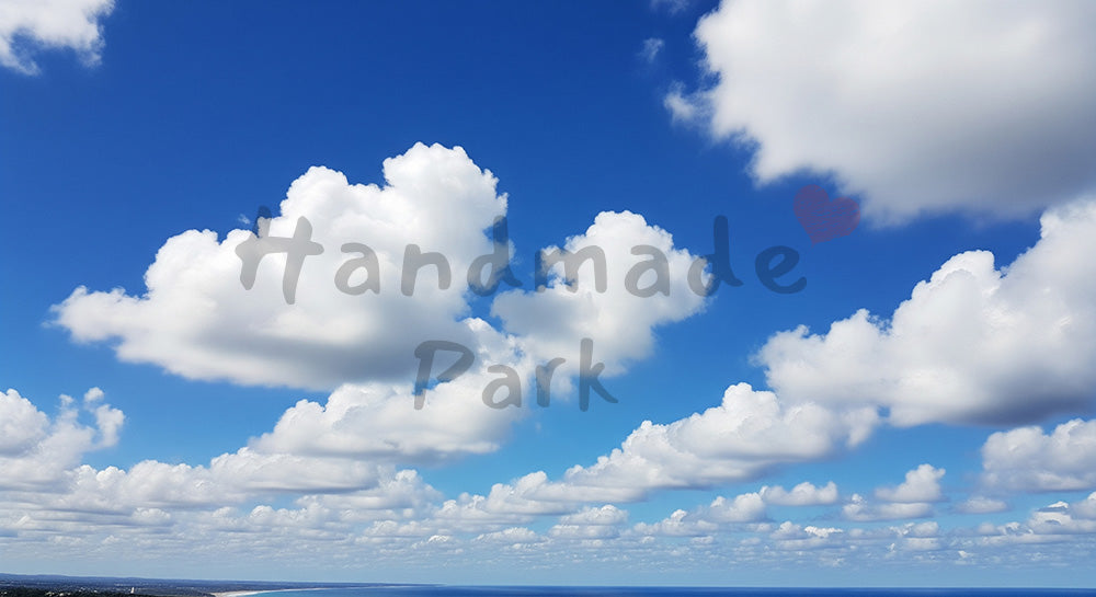 フリー素材 無料 写真|遠景に海が広がる爽快な風景背景写真のある青空と積雲