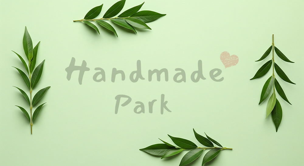 フリー素材 無料 写真|ペールグリーンのシンプル葉フレームバックグラウンド、中央テキストスペース