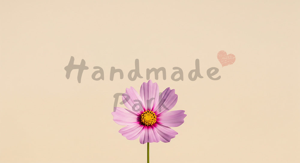 フリー素材 無料 写真|コスモスの一輪秋の軽やかさ|SNS投稿に使えるナチュラルな画像