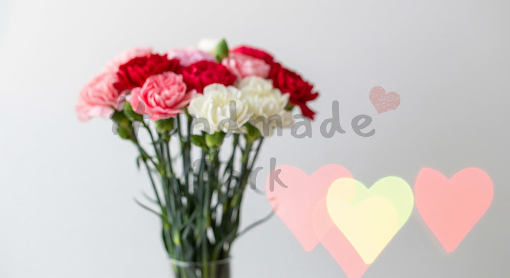 フリー素材 無料 写真|母の日 花束とハートの玉ボケ 抽象背景|LP・バナーに使える素材