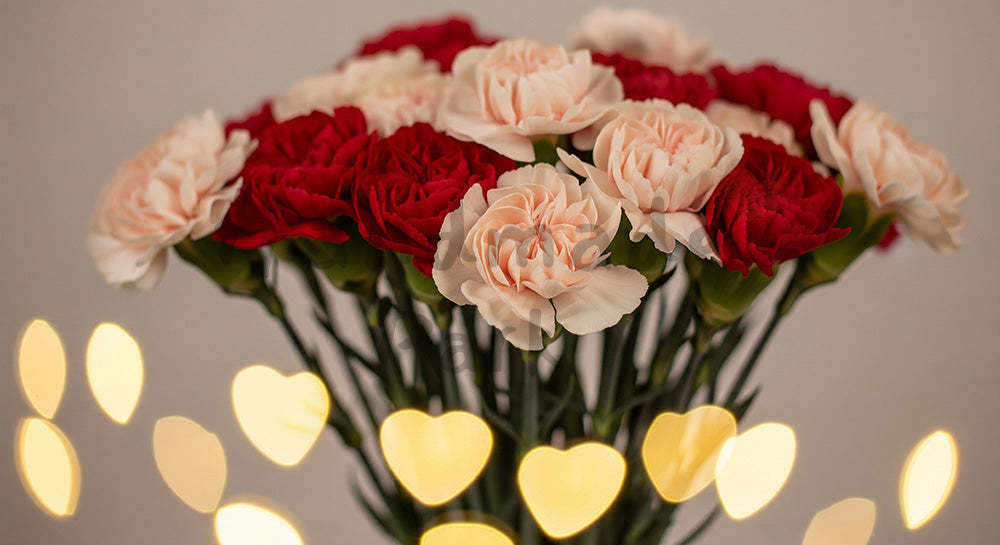 フリー素材 無料 写真|母の日 やさしい 花束とハートの玉ボケ 抽象背景|ショップ案内・キャンペーン向け