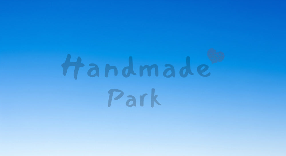 フリー素材 無料 写真｜冬の冷たい空気を感じるクリアな青空透明感のあるデザイン背景に使える写真素材Webや印刷の背景・資料に便利