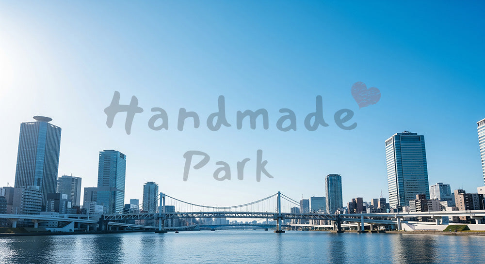 フリー素材 無料 写真｜都会感のある高解像度背景写真のある青空と都市の橋梁と川面
