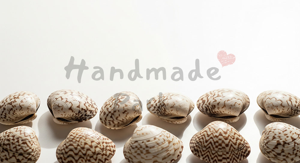 フリー素材 無料 写真|貝合わせモチーフの上品背景 ひな祭り春お知らせ|記事・スライドの差し込みに