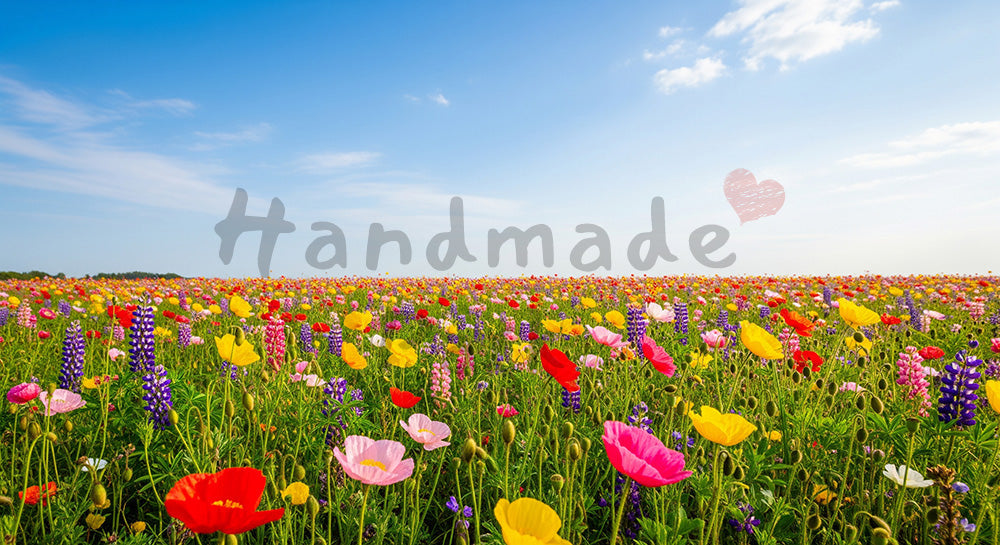 フリー素材 無料 写真|GWお花スポット風 青空余白のアイキャッチ|文字入れしやすい余白あり