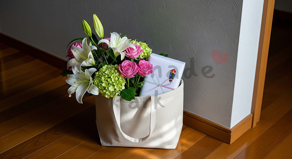 フリー素材 無料 写真|母の日 手提げ袋に入れたギフトの準備|告知画像に合わせやすい
