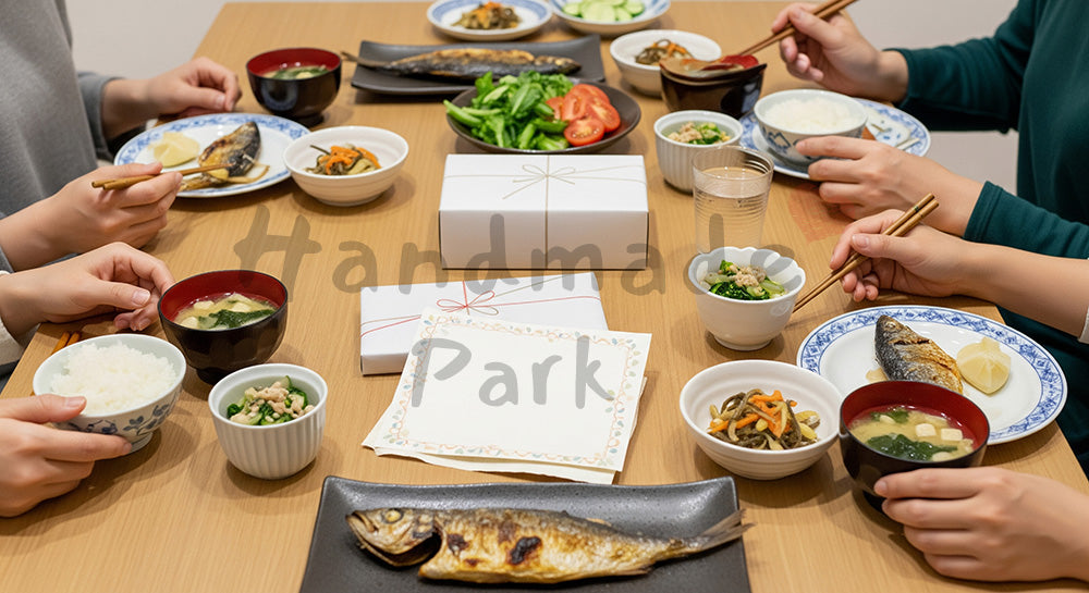 フリー素材 無料 写真｜父の日 食卓にギフトを添える家庭のシーン｜メッセージ画像に合わせやすい